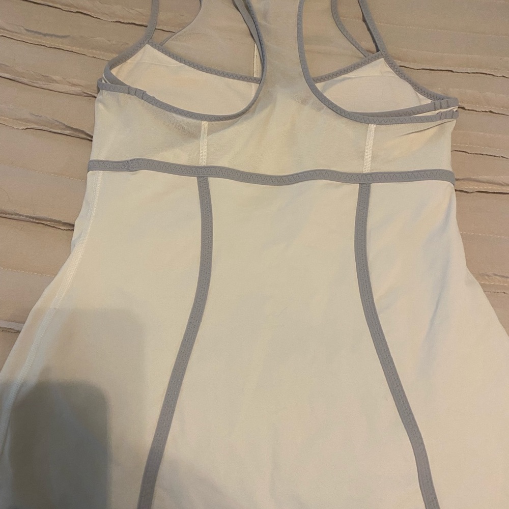 Lululemon tank with netting and zipper